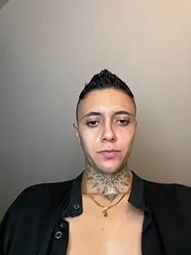  PhillipBrown online show from February 2025 01:24:01 AM