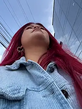 Snapshot of lia_moon77 chatting on November 2025 08:53:01 PM lia moon77 online show from November 2025 08:53:01 PM