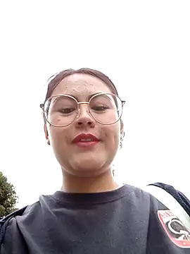 lara moon25 online show from January 2025 08:31:02 PM