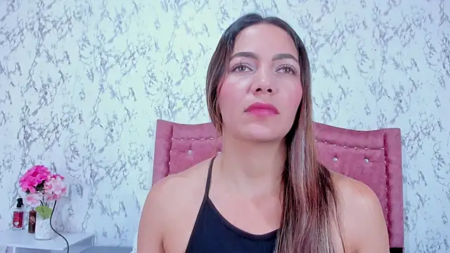 Snapshot of Mia_Malkovaa_ chatting on September 2025 04:20:01 PM Mia Malkovaa online show from September 2025 04:20:01 PM