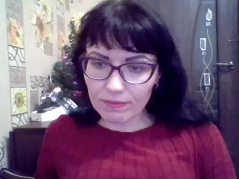 CharmingCat321 online show from December 2024 08:38:01 PM