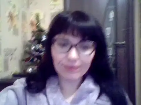 CharmingCat321 online show from December 2024 11:28:02 PM