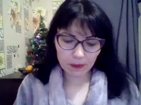 CharmingCat321 online show from December 2024 04:07:02 AM