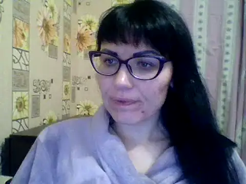CharmingCat321 online show from January 2025 05:41:01 PM
