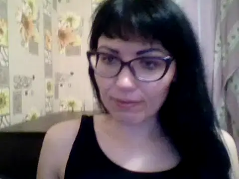 CharmingCat321 online show from January 2025 04:25:01 PM