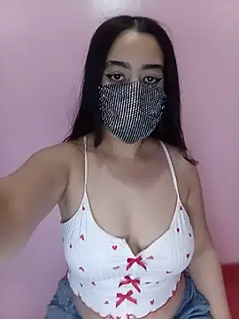 Snapshot of Salimasexy@xh chatting on June 2026 05:57:02 PM Salimasexyxh online show from June 2026 05:57:02 PM