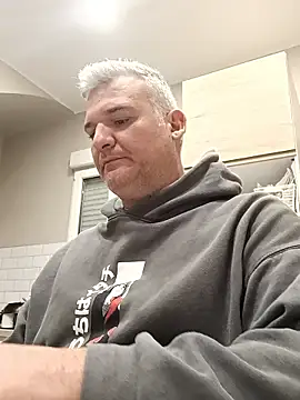 Holaluz2 online show from January 2026 06:00:01 PM