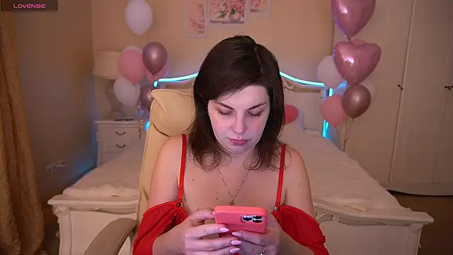 MirandaWong online show from February 2025 05:15:02 AM