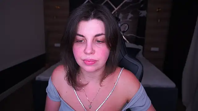 MirandaWong online show from September 2025 07:41:02 PM