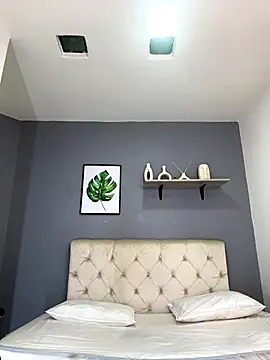 Soe Lara online show from September 2025 10:49:01 AM