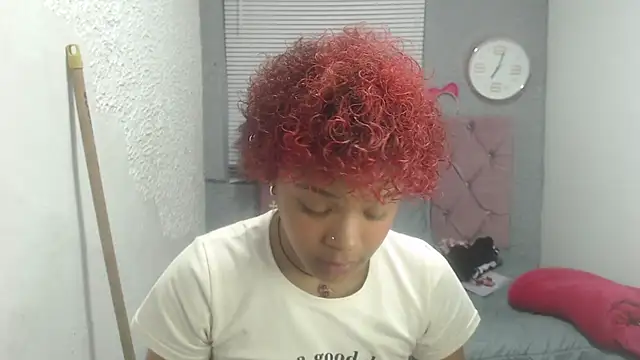 vainillaplaypussy online show from February 2025 01:22:02 PM