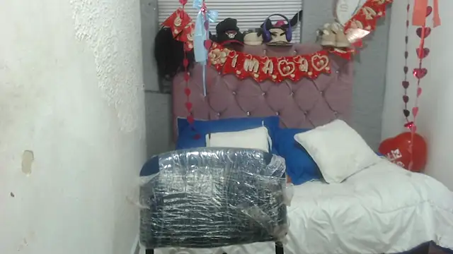vainillaplaypussy online show from March 2025 06:31:01 PM
