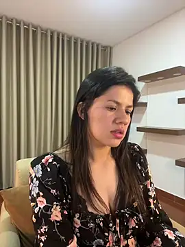 Alice Biel online show from January 2025 12:38:01 AM