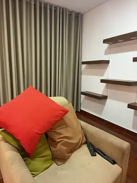 Alice Biel online show from February 2025 01:05:01 AM