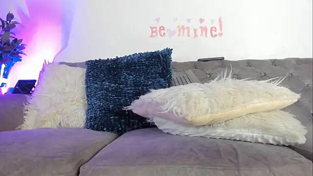 Sofi Vasquez online show from February 2025 01:51:01 AM