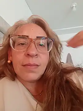 Snapshot of karlabarrera chatting on May 2026 08:36:01 PM karlabarrera online show from May 2026 08:36:01 PM