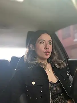 sexfire lalita online show from April 2026 04:04:01 PM