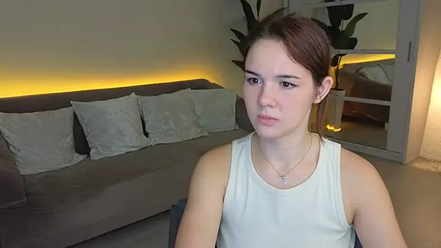 LindaRobertz online show from September 2025 09:03:02 PM