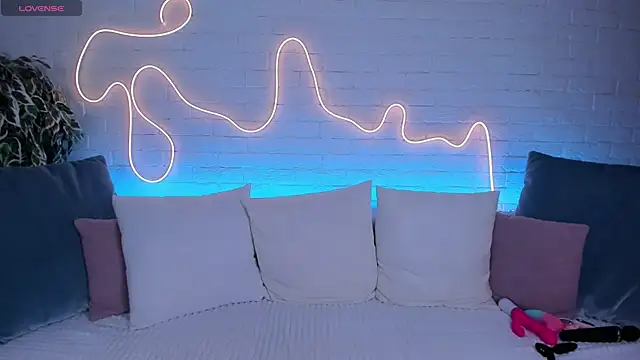 rossy babe  online show from February 2025 06:13:02 AM