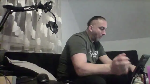 Snapshot of NewyorkDimi chatting on November 2025 11:54:01 PM NewyorkDimi online show from November 2025 11:54:01 PM