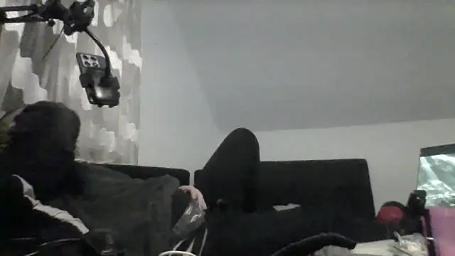 Snapshot of NewyorkDimi chatting on November 2025 01:27:02 AM NewyorkDimi online show from November 2025 01:27:02 AM