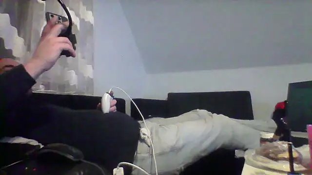 Snapshot of NewyorkDimi chatting on December 2025 12:31:02 AM NewyorkDimi online show from December 2025 12:31:02 AM