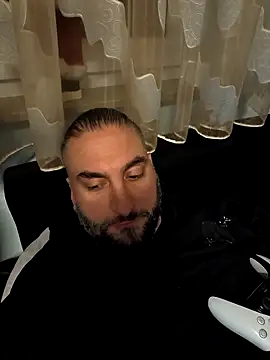 Snapshot of NewyorkDimi chatting on December 2025 02:28:02 AM NewyorkDimi online show from December 2025 02:28:02 AM