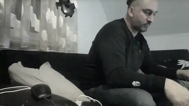 Snapshot of NewyorkDimi chatting on February 2026 04:38:02 AM NewyorkDimi online show from February 2026 04:38:02 AM