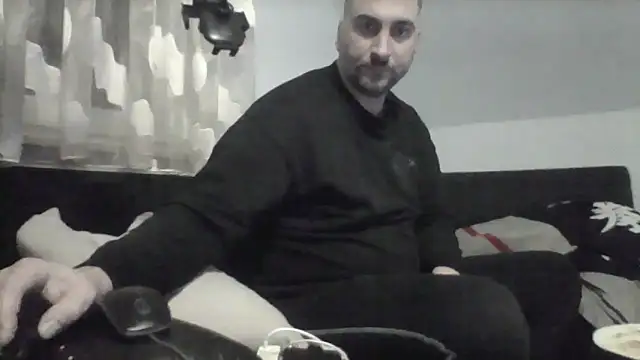 Snapshot of NewyorkDimi chatting on February 2026 11:41:01 PM NewyorkDimi online show from February 2026 11:41:01 PM