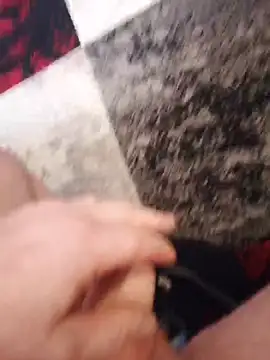 Snapshot of Warumnicht1980 chatting on October 2025 09:33:01 AM Warumnicht1980 online show from October 2025 09:33:01 AM