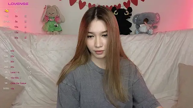 Snapshot of LuxuryGirl__ chatting on March 2025 12:05:02 PM LuxuryGirl online show from March 2025 12:05:02 PM