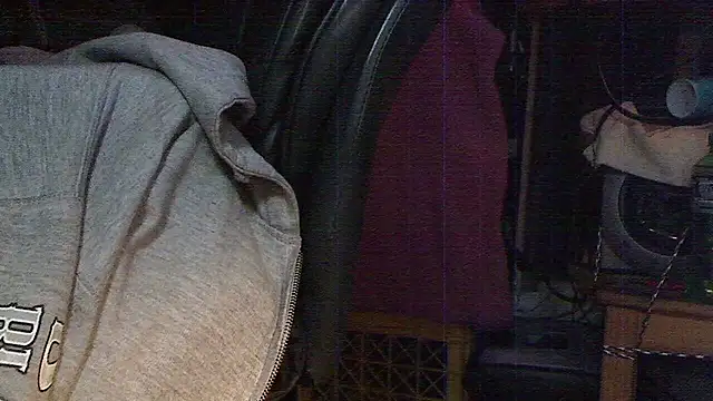 DREAMZ420 online show from December 2025 08:56:02 AM