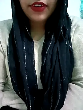 Snapshot of Alia-07 chatting on December 2024 10:06:02 AM Alia-07 online show from December 2024 10:06:02 AM