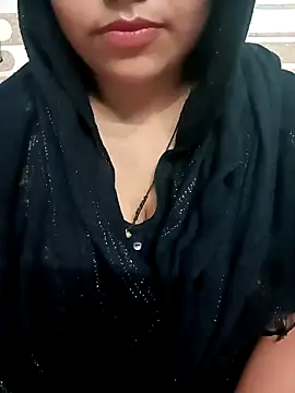 Snapshot of Alia-07 chatting on December 2024 03:13:02 PM Alia-07 online show from December 2024 03:13:02 PM