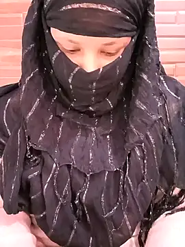 Snapshot of Alia-07 chatting on December 2024 08:42:02 AM Alia-07 online show from December 2024 08:42:02 AM