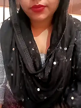 Snapshot of Alia-07 chatting on December 2024 08:26:01 AM Alia-07 online show from December 2024 08:26:01 AM