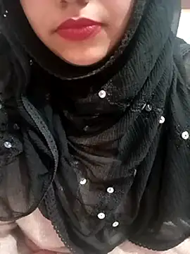 Snapshot of Alia-07 chatting on January 2025 07:31:02 PM Alia-07 online show from January 2025 07:31:02 PM