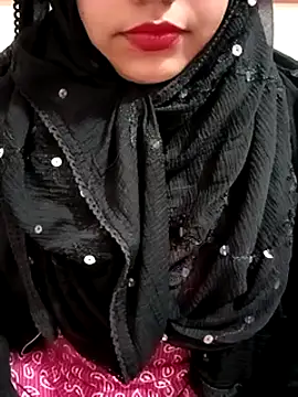 Snapshot of Alia-07 chatting on January 2025 07:31:02 PM Alia-07 online show from January 2025 07:31:02 PM
