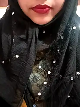 Snapshot of Alia-07 chatting on January 2025 11:27:01 PM Alia-07 online show from January 2025 11:27:01 PM