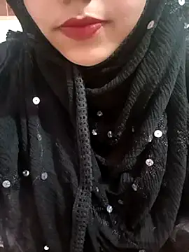 Snapshot of Alia-07 chatting on February 2025 04:22:01 PM Alia-07 online show from February 2025 04:22:01 PM
