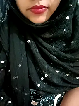Snapshot of Alia-07 chatting on March 2025 04:57:02 AM Alia-07 online show from March 2025 04:57:02 AM
