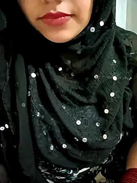 Snapshot of Alia-07 chatting on March 2025 11:52:01 AM Alia-07 online show from March 2025 11:52:01 AM