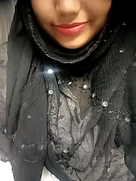 Snapshot of Alia-07 chatting on September 2025 07:10:01 AM Alia-07 online show from September 2025 07:10:01 AM