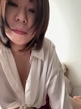 Yukimi- online show from December 2024 04:28:02 AM