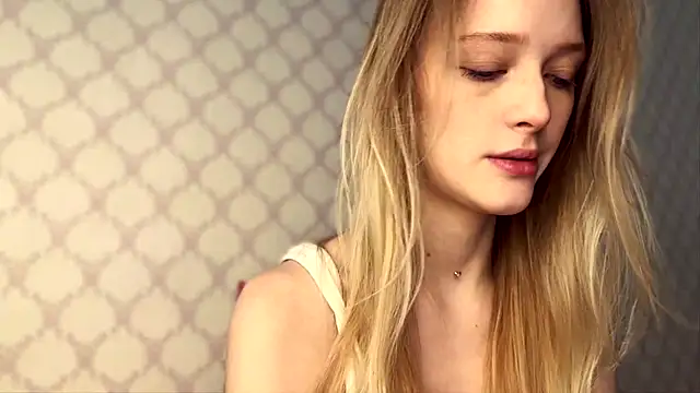 Evvie Summn1 online show from March 2026 07:24:01 AM