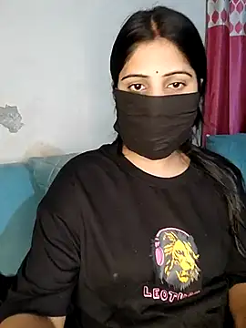 Kritika Hotty online show from February 2025 04:05:02 PM