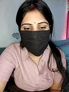 Kritika Hotty online show from March 2025 08:45:01 AM