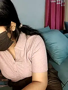Kritika Hotty online show from March 2025 11:51:01 AM