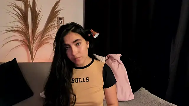 Serenity Day online show from December 2025 01:02:02 AM