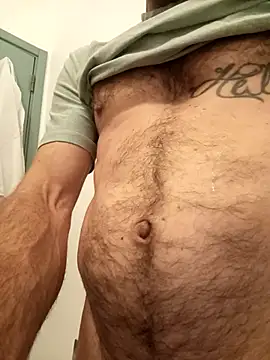 jonyfree1978 online show from September 2025 09:50:01 PM